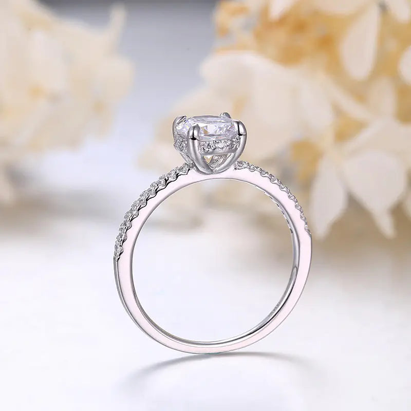 2020 Creative Classic Minimalist Round Zirconia Ring