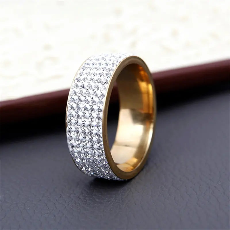Five-Row Diamond Curved Titanium Steel Couple Ring