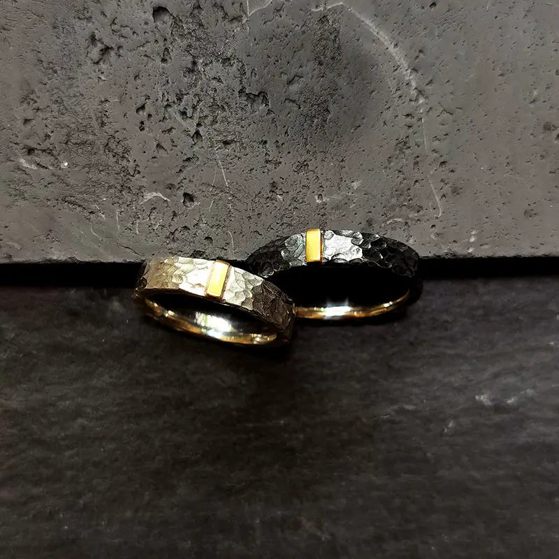 Vintage Stone Pattern Hammered Couple Rings