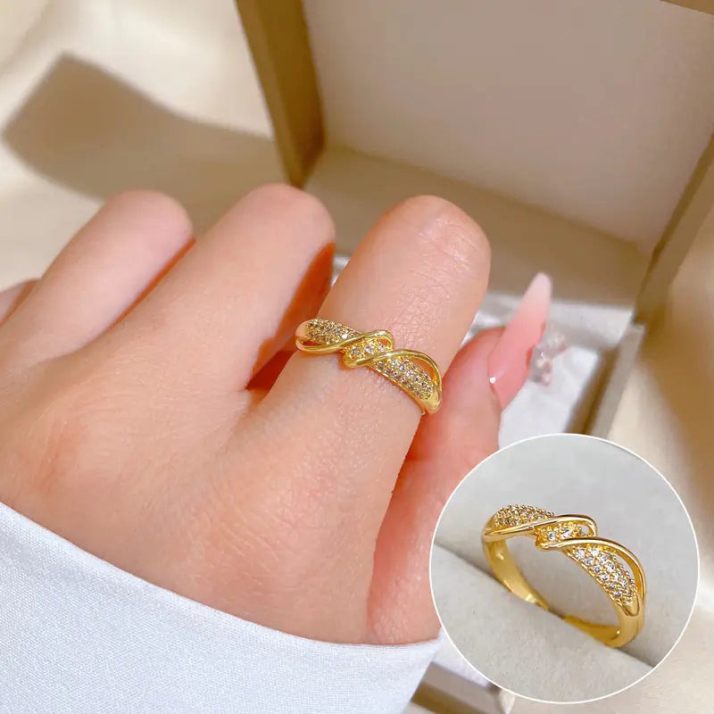Geometric Design Gold-Plated Diamond Ring for Women