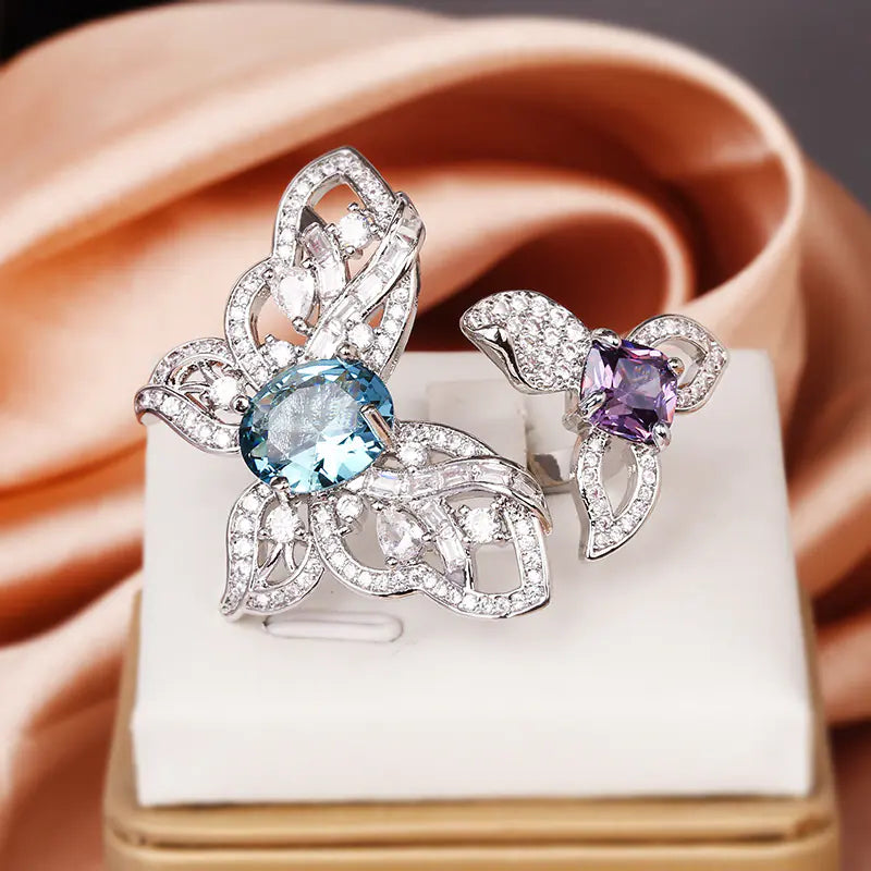 Light Luxury Rhinestone Butterfly Heart-shaped Ring