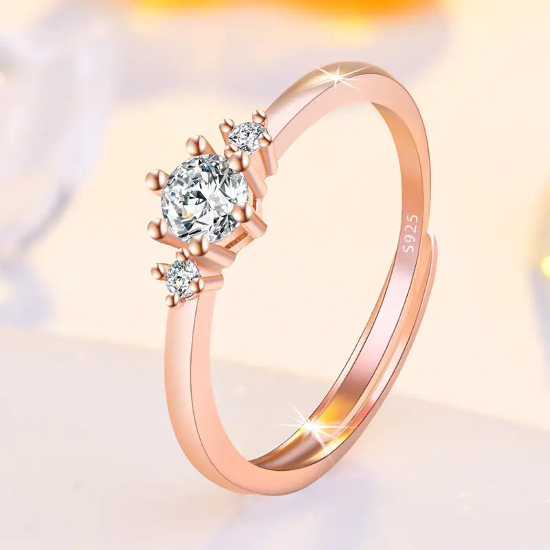 Creative Six Claw Ring for Women - Simple & Elegant