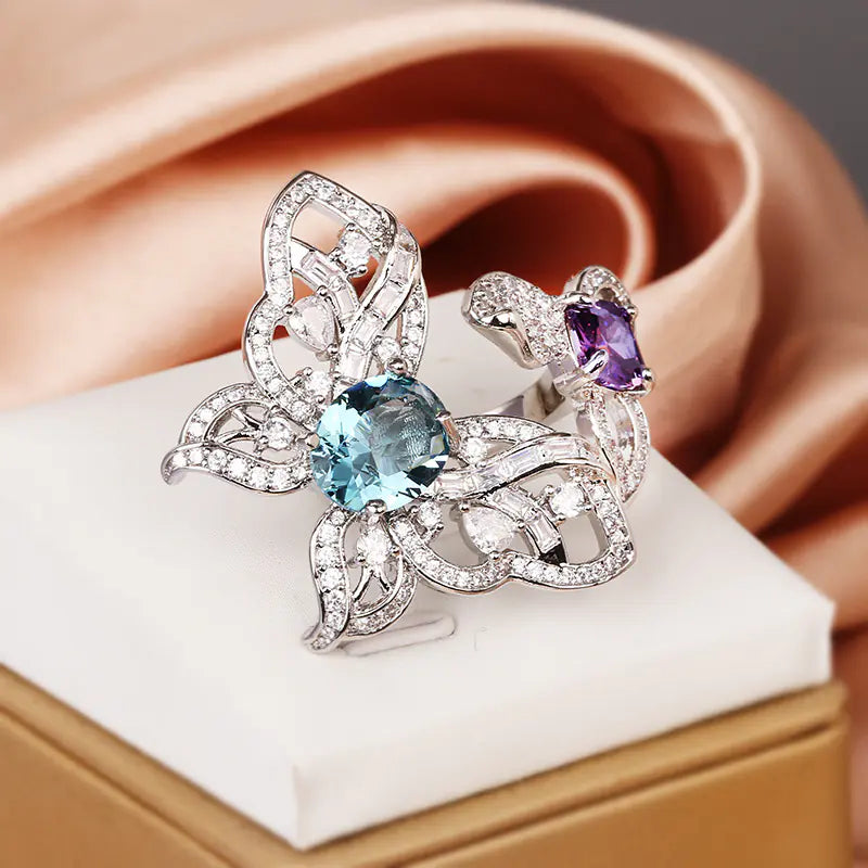 Light Luxury Rhinestone Butterfly Heart-shaped Ring