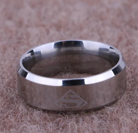 Fashionable Titanium Steel Superman Ring for Men