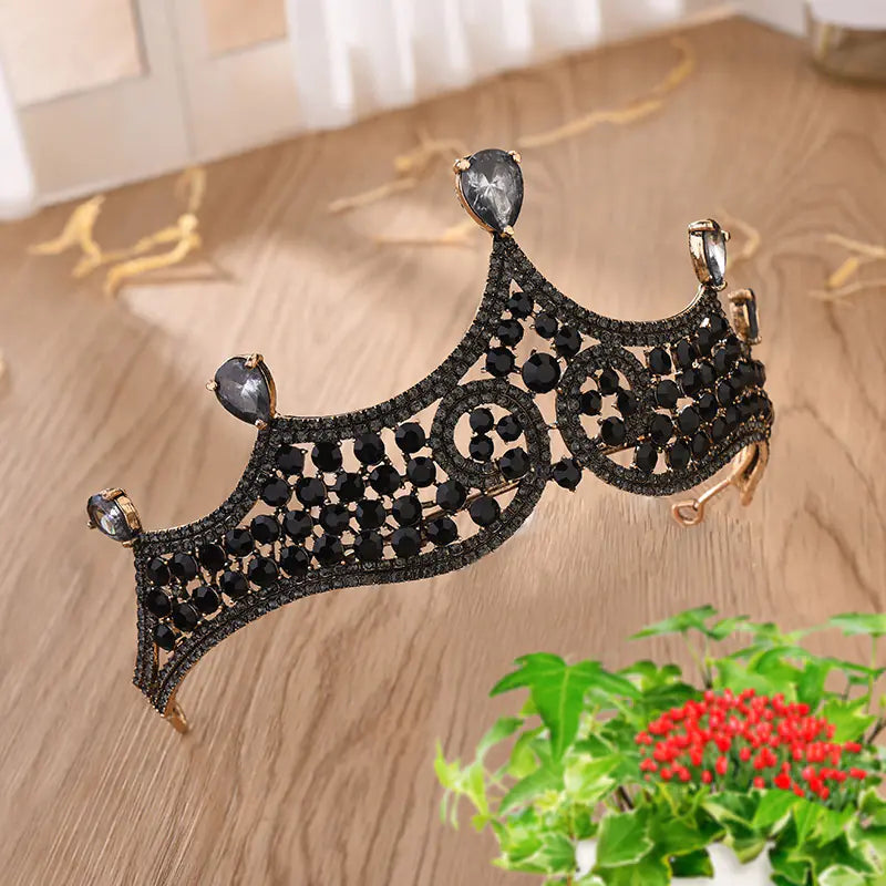 Vintage Baroque Black Zircon Bride Crown for Photography