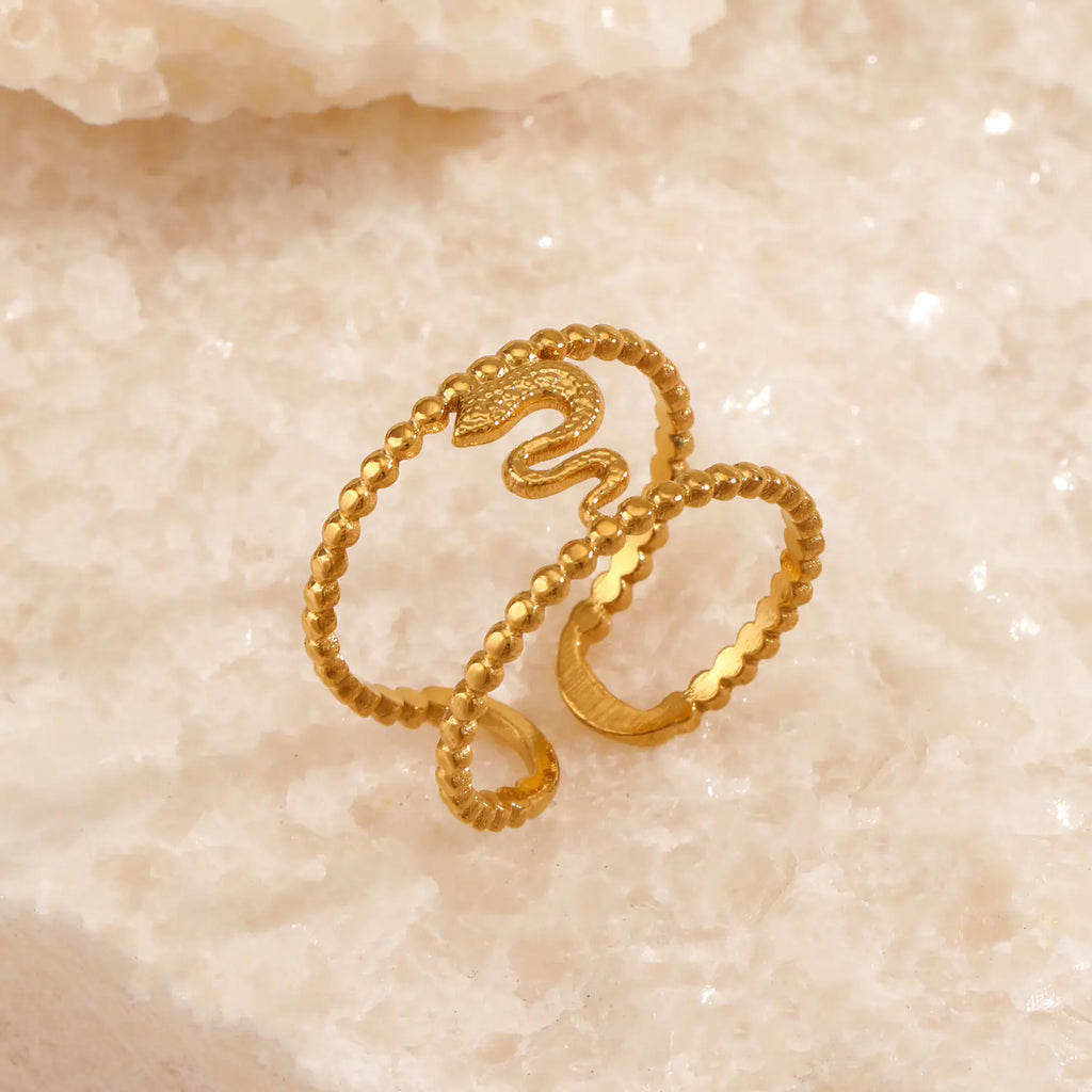 Fashionable Snake-Shaped Stainless Steel Ring for Women