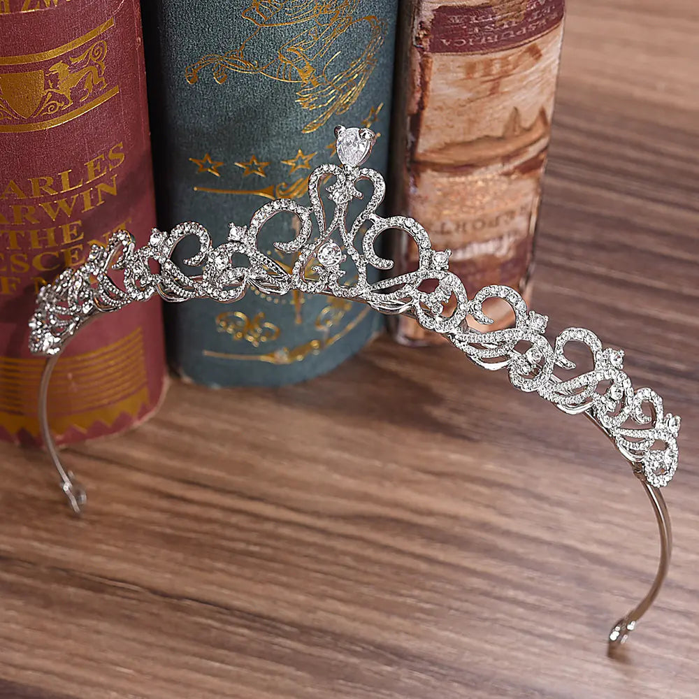 H1098 Korean Style Zirconia Crown Bridal Headpiece