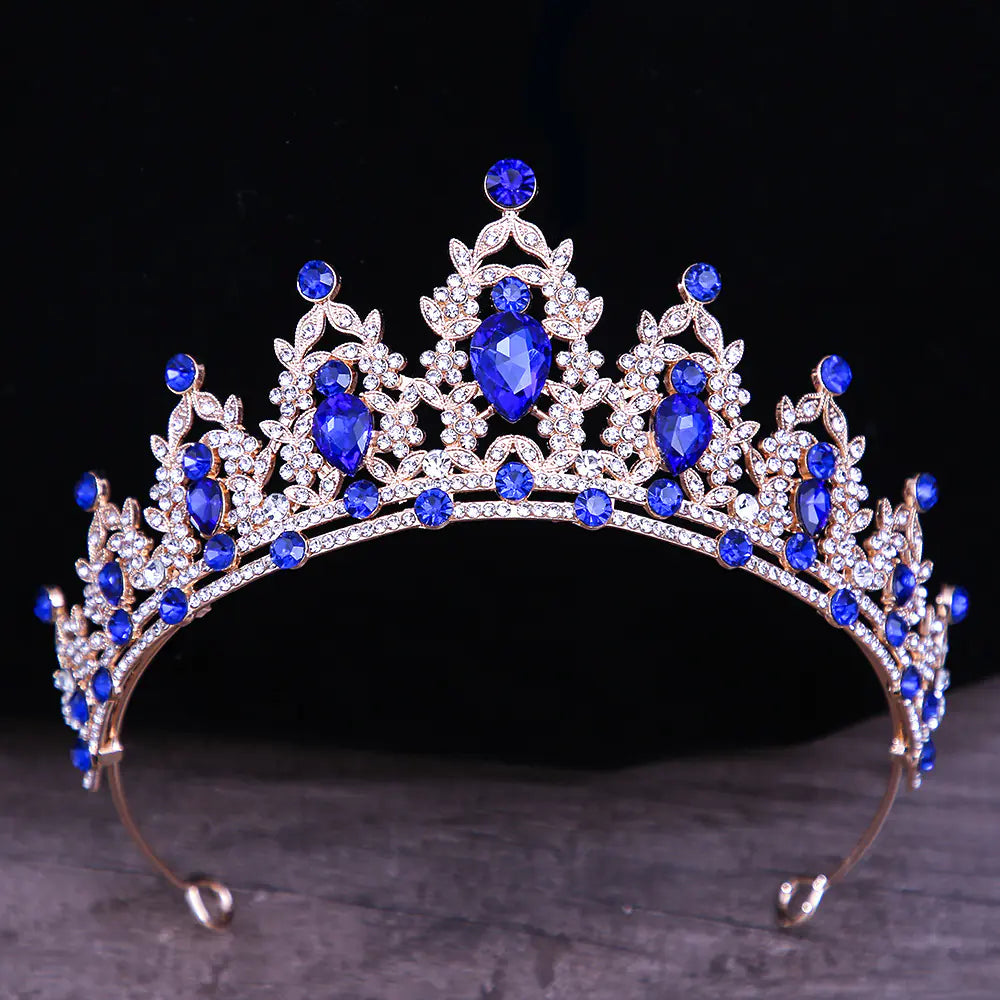 Bridal Crown with Teardrop Crystals for Events