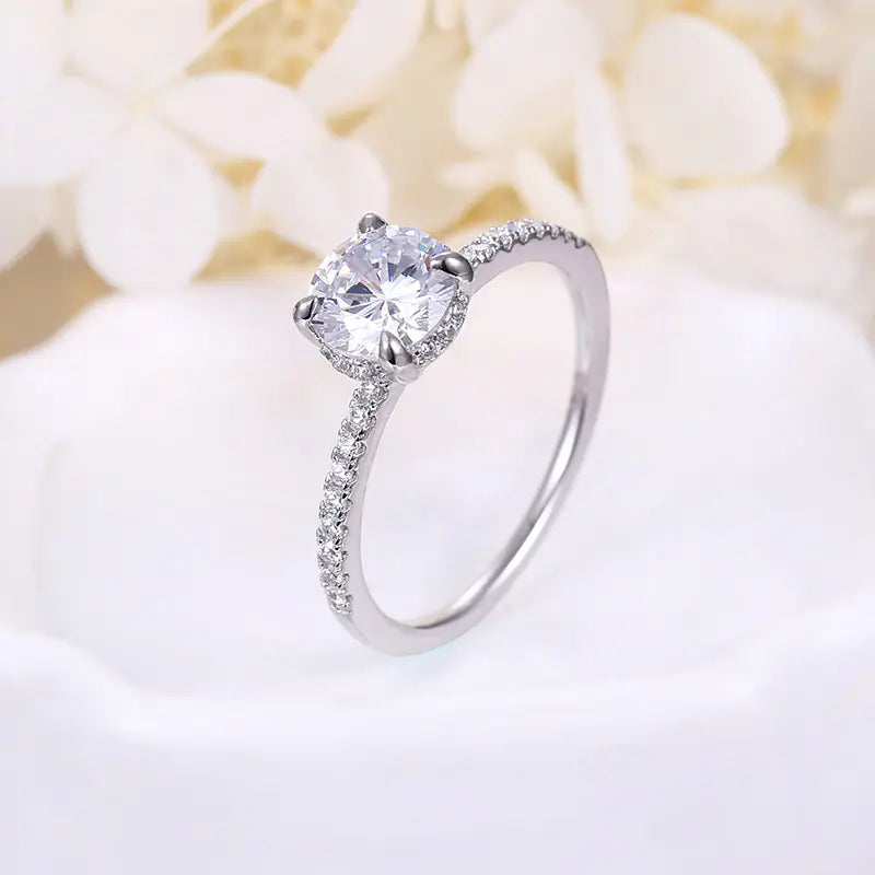 2020 Creative Classic Minimalist Round Zirconia Ring