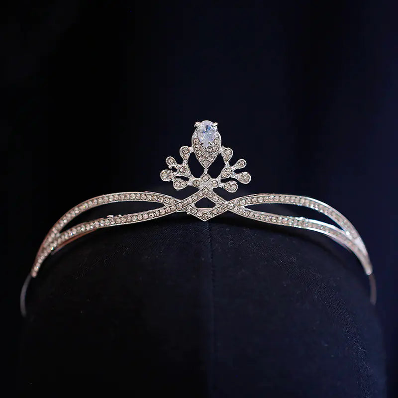 Exquisite Shiny Crown for Bride and Birthday Accessories