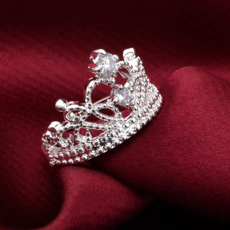 Princess Crown Ring with 925 Silver and Zirconia