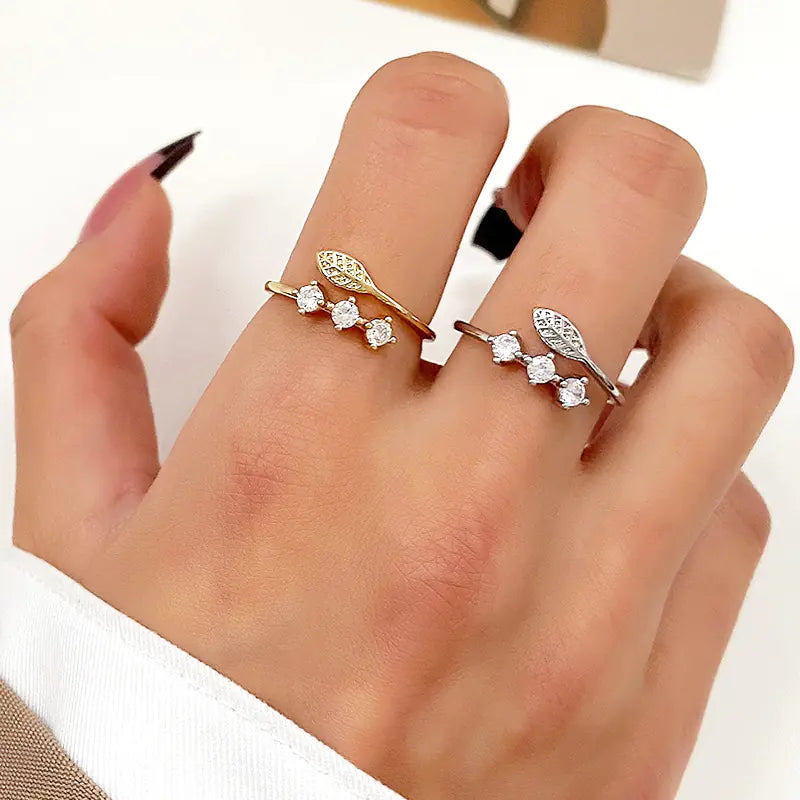 Women's Diamond Leaf Ring - Affordable Luxury Fashion