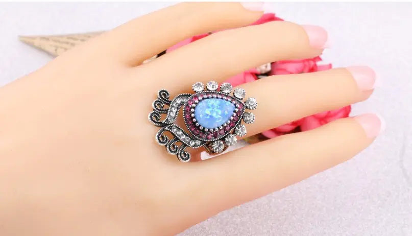 Elegant Bohemian Style Silver Ring with Gemstone Crystals