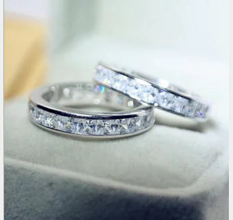 "Two-in-One Couple's Diamond Ring Set"
