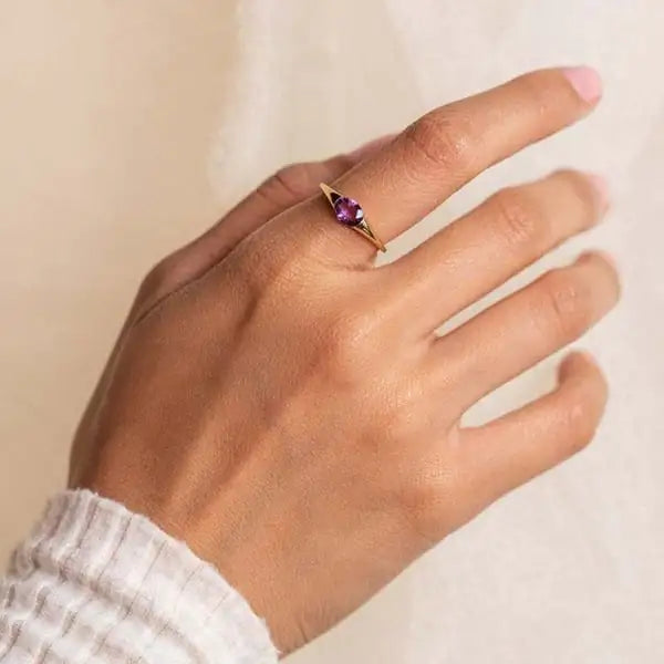 18K Gold Inlaid Purple Gemstone Fashion Ring for Women
