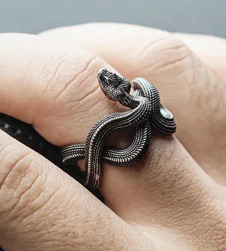 Gold-plated Snake Ring - Fashion Trend Accessory