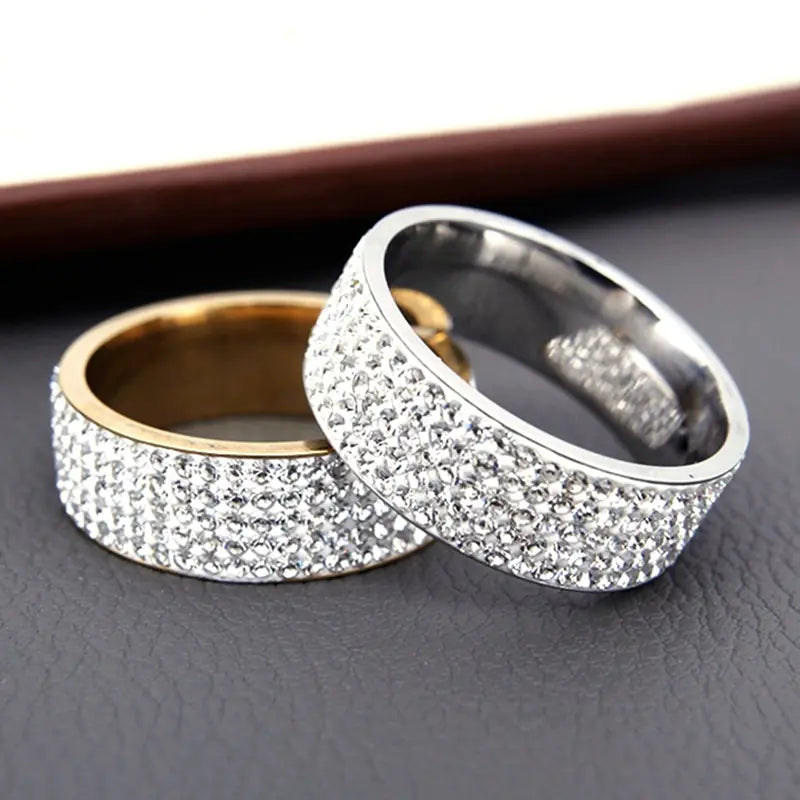 Five-Row Diamond Curved Titanium Steel Couple Ring