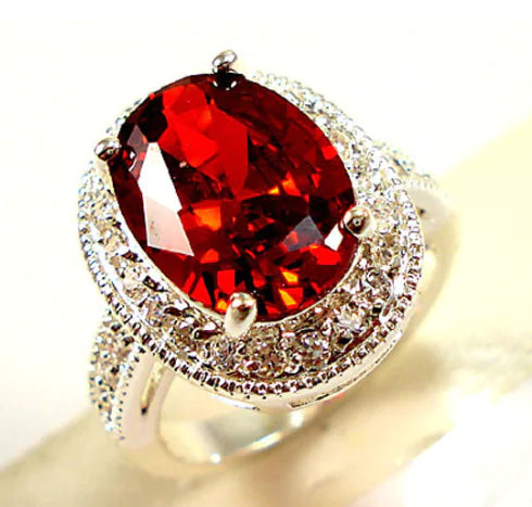 Personalized Garnet Ring for Women's Fashion