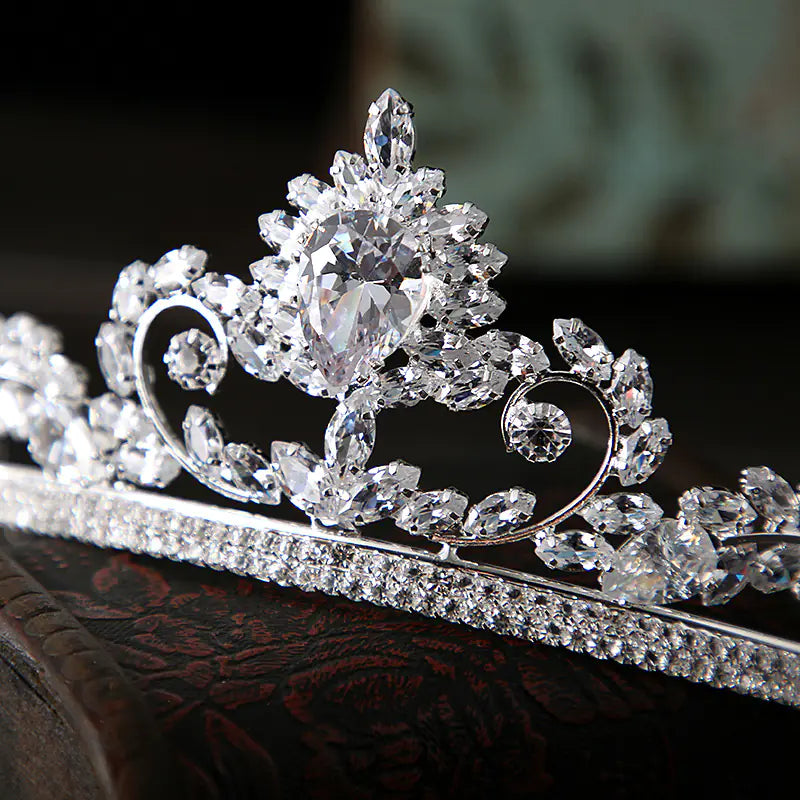 Silver Zirconia Crown for Brides and Birthday Celebrations