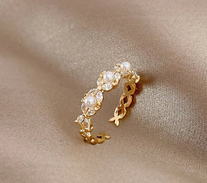 Elegant Gold Pearl and Zircon Ring for Women