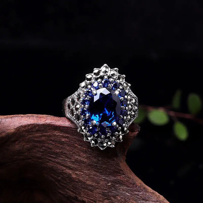 Personalized Sapphire Ring for Women's Fashion