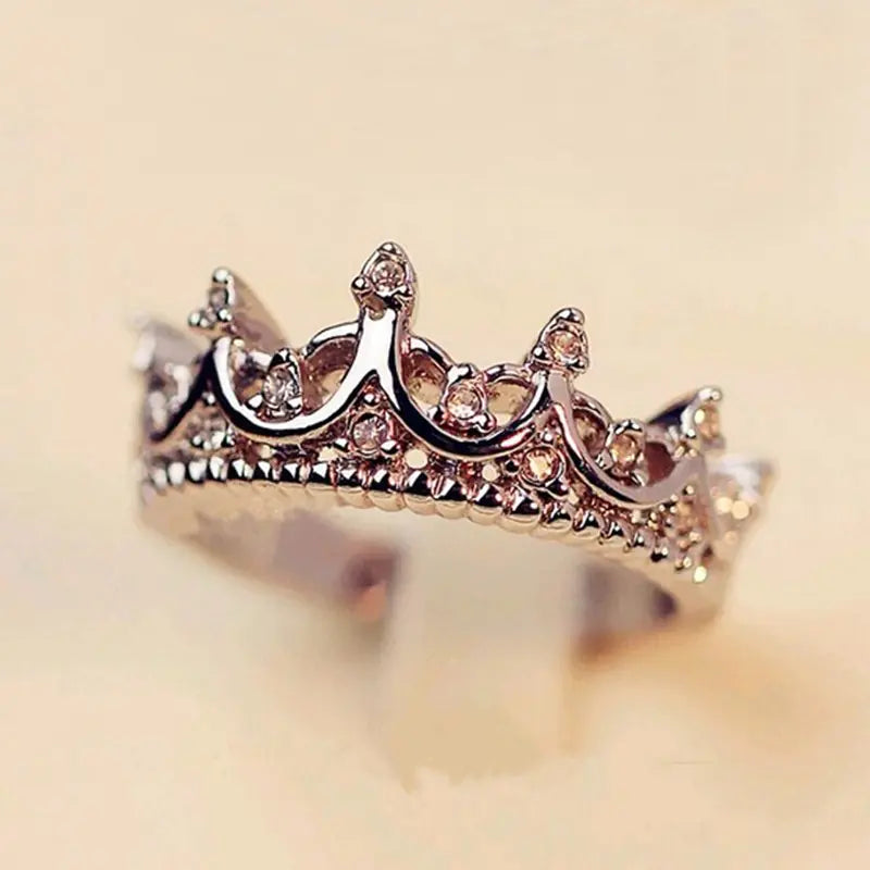 Crown Ring - Stylish and Unique Fashion Ring
