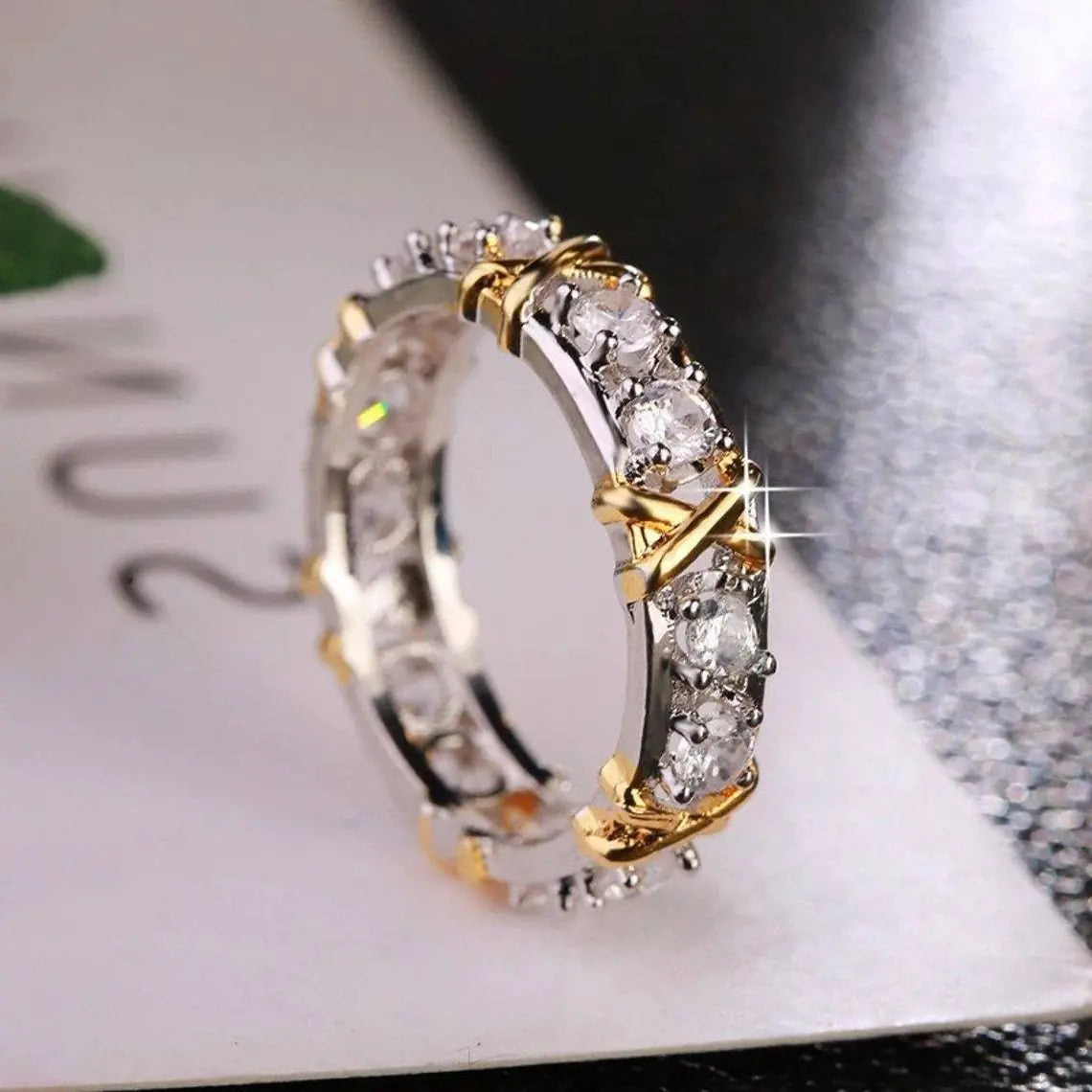 Luxury Unisex Zirconia Cross Fashion Ring