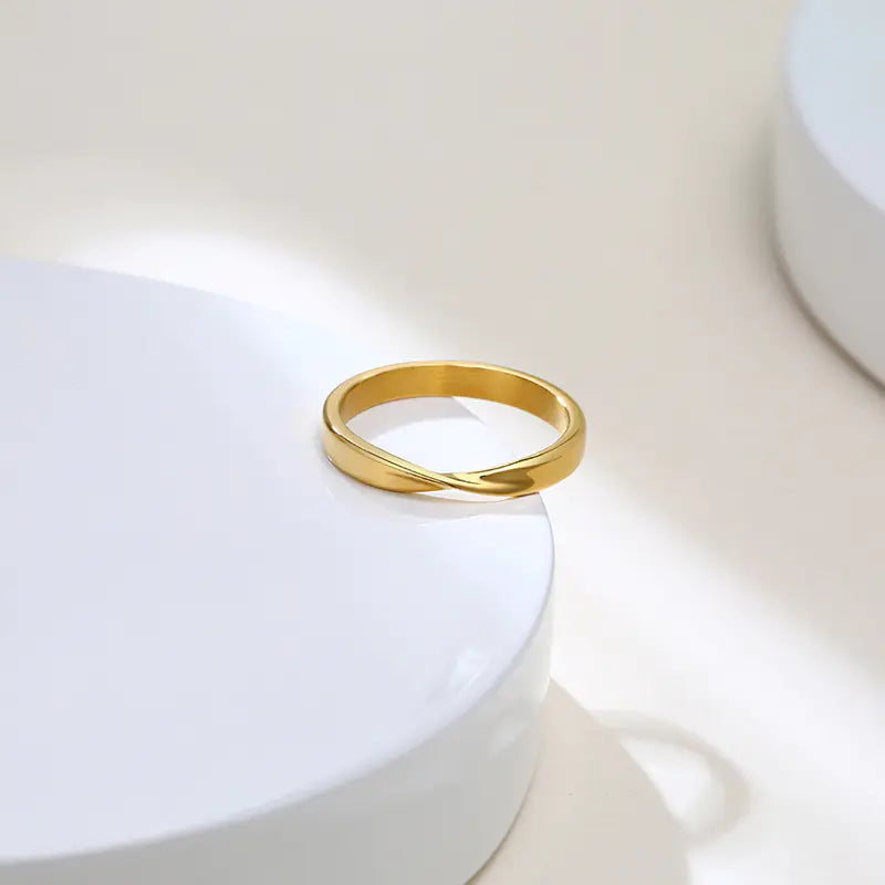 Gold Stainless Steel Mobius Ring for Women (R-448)
