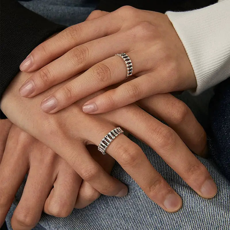Couple Rings in Silver with Niche Design