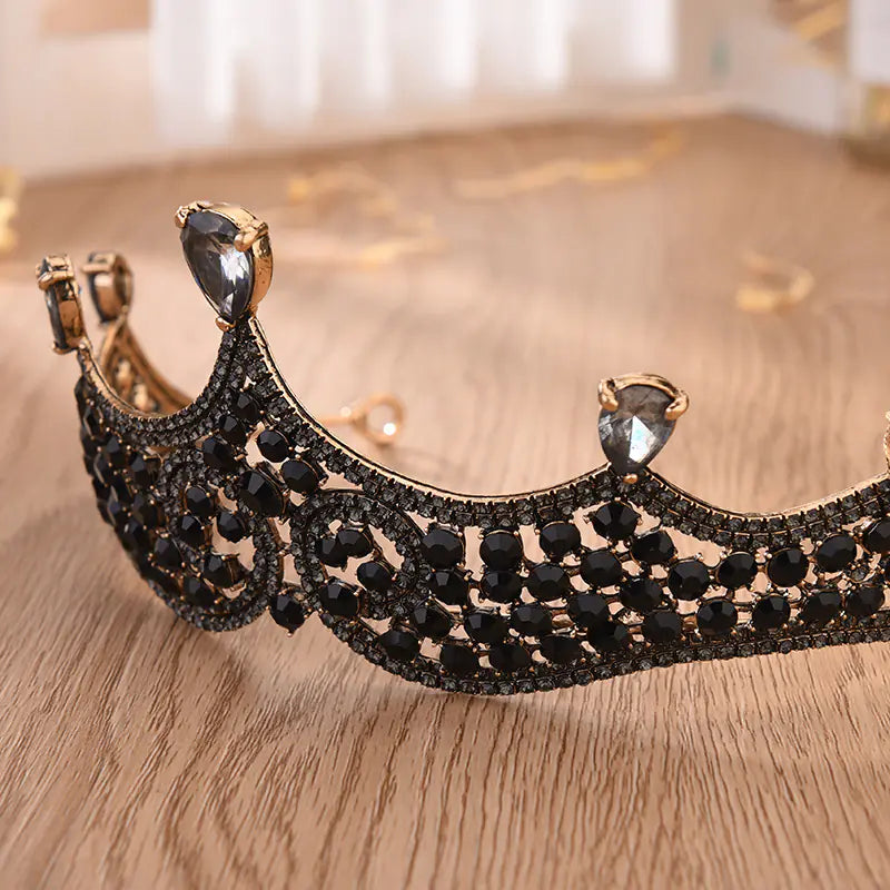 Vintage Baroque Black Zircon Bride Crown for Photography
