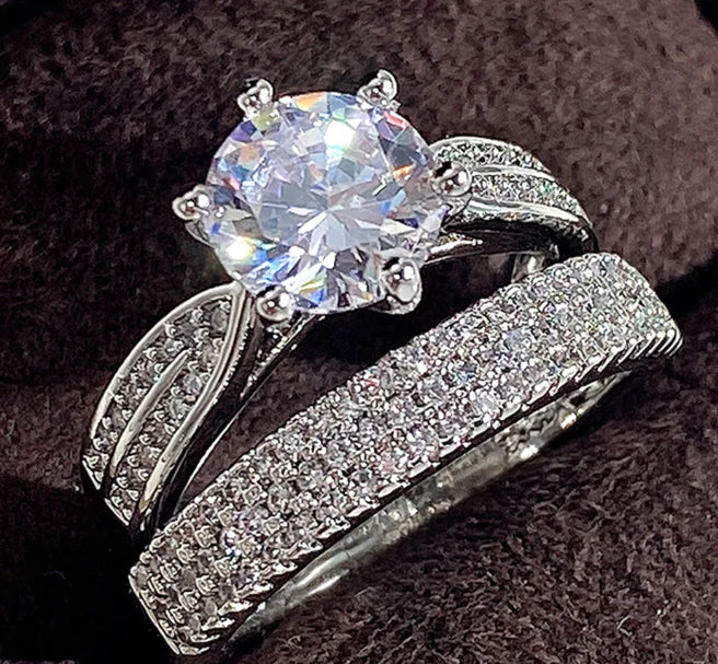 Luxury Diamond Wedding Pair Rings Set for Daily Wear